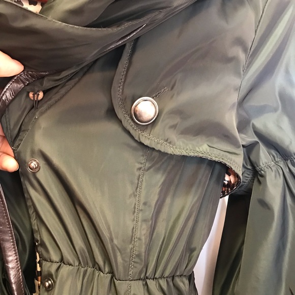 PINK MARTINI Abi Coat green metallic knit sleeves removable hood ruffle coat - Picture 7 of 17